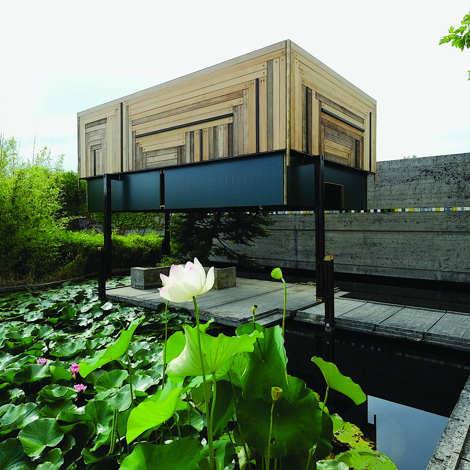 Standing or Sitting: The Water Pavilion at Carlo Scarpa’s Brion Memorial and its Restoration